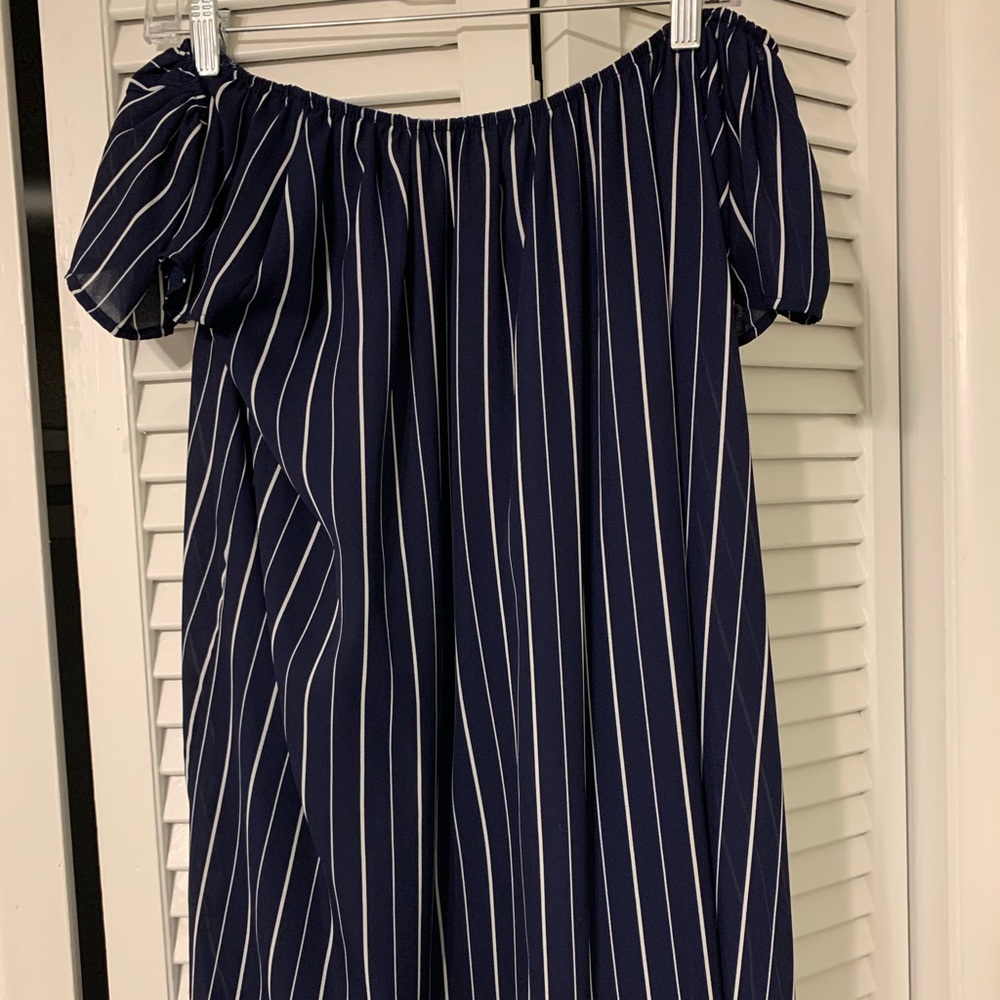 Off the shoulder blue impeccable pig dress